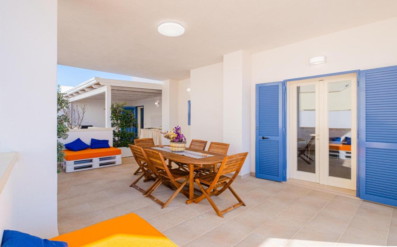 Villette Lux Fronte Spiaggia - Торре-Пали Экстерьер фото